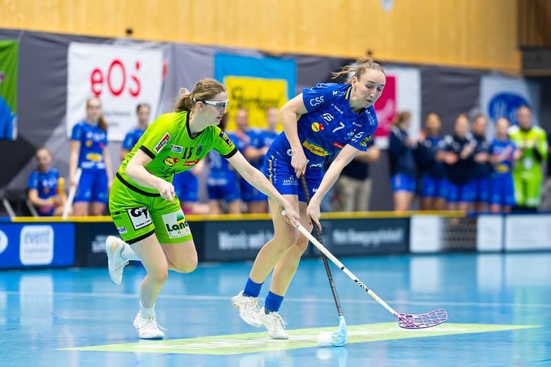 Knappe Niederlage im ersten Spiel 