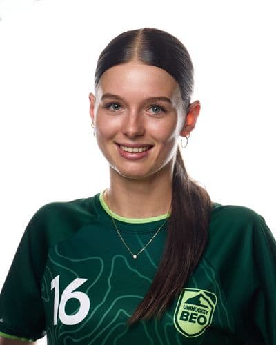 16 Sara Wüthrich